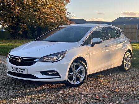 VAUXHALL ASTRA 1.6 i Turbo SRi Nav